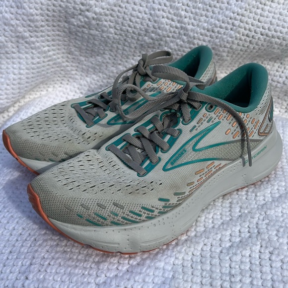 Brooks Shoes - Brooks Glycerin women’s shoes size 8